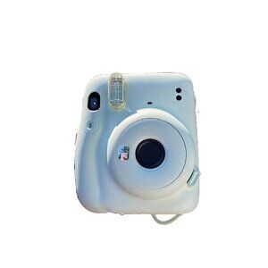 FUJI FILM INSTAX MINI 11 FILM CAMERA